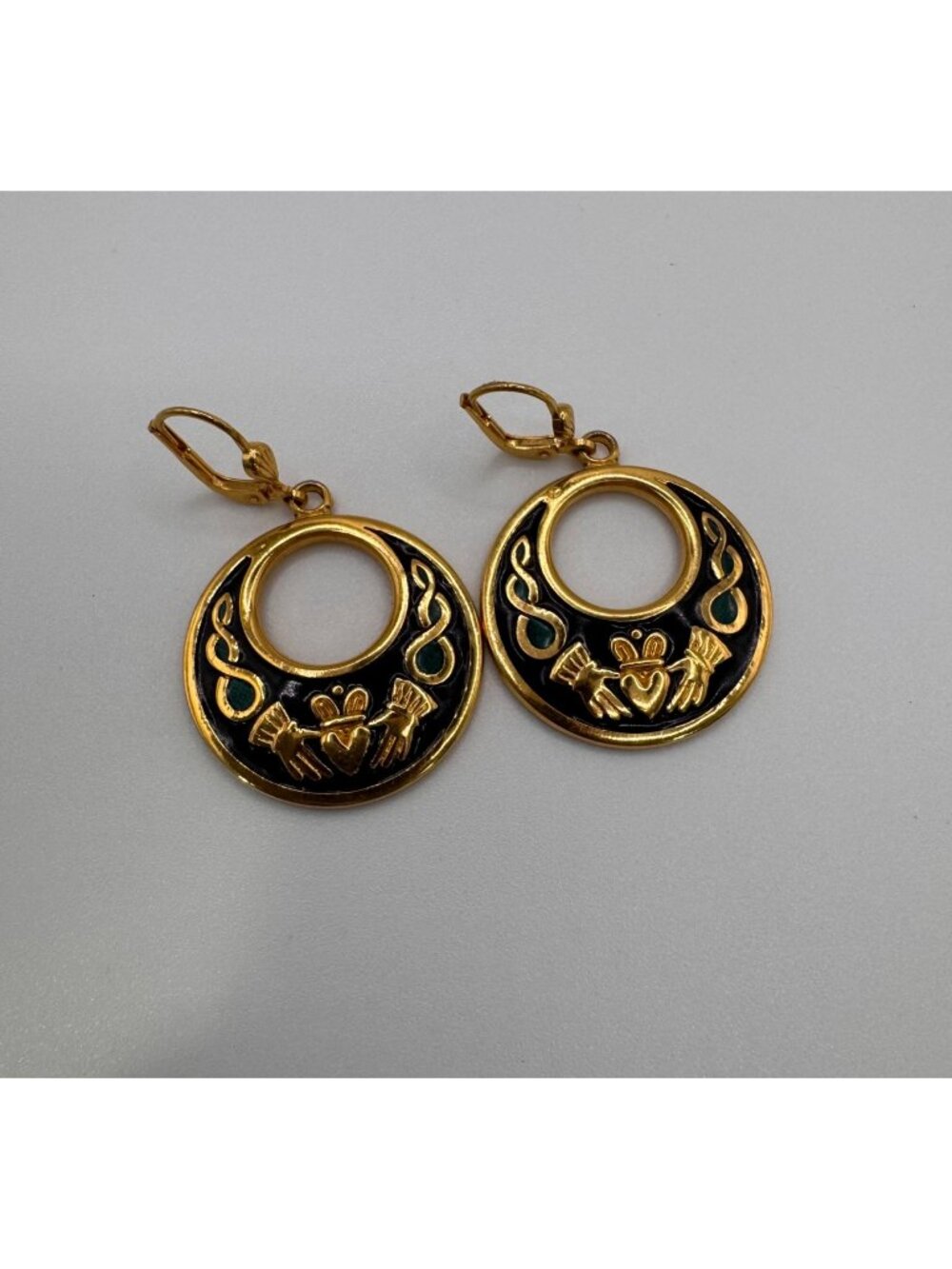 Signed Cara Irish Claddagh Enamel Earrings Gold Tone Black Green Drop